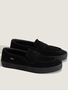 NWOT Vans Velvet Slip-On Loafers